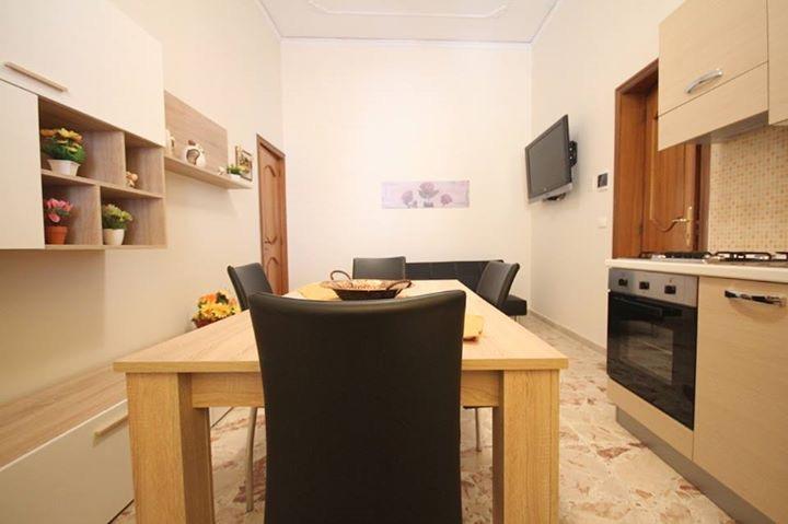 Appartement Le Tre Rose Di Mary à Avola Extérieur photo